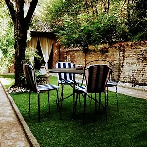 Garden Vittoria Crémone